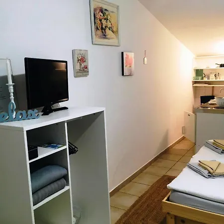 Katica Apartman *